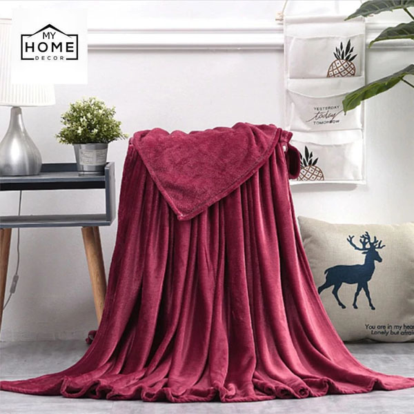 Ultra Soft & Cozy Fleece Blanket - Maroon