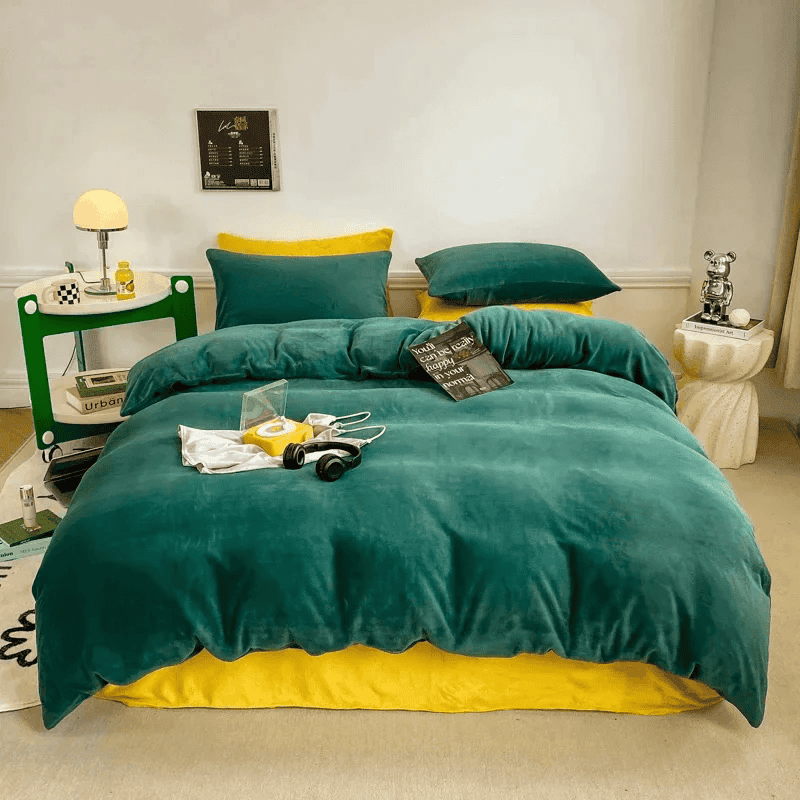 Reversible Velvet Duvet Cover - Green & Yellow