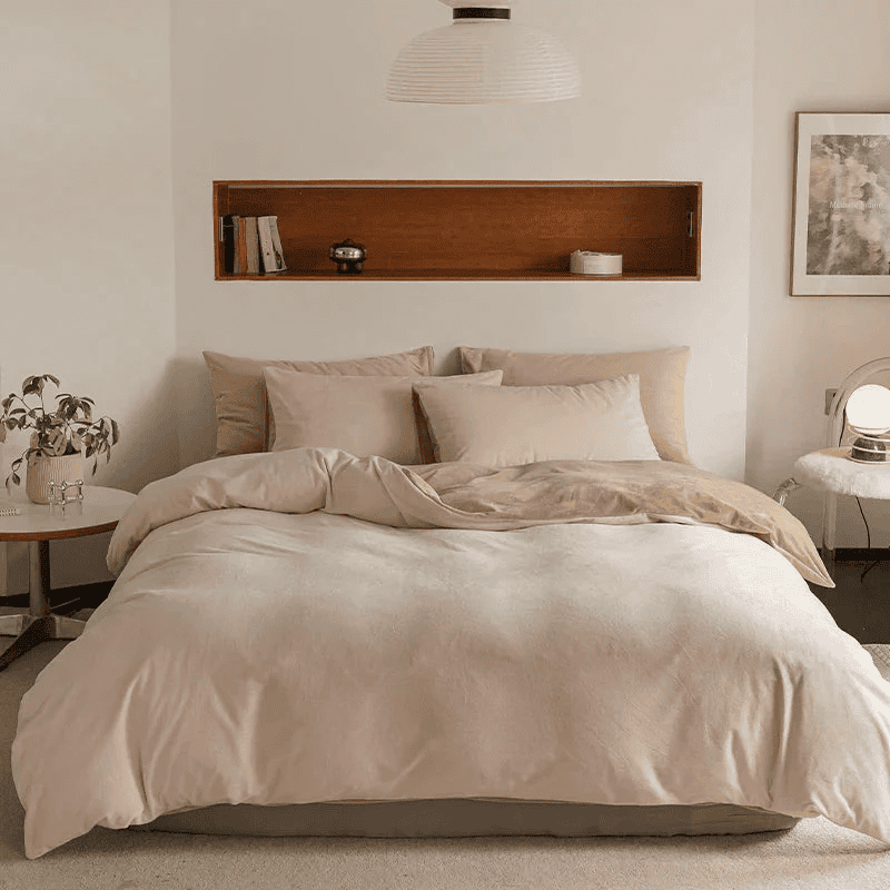 Reversible Rich Velvet Duvet Cover - Off White & Beige